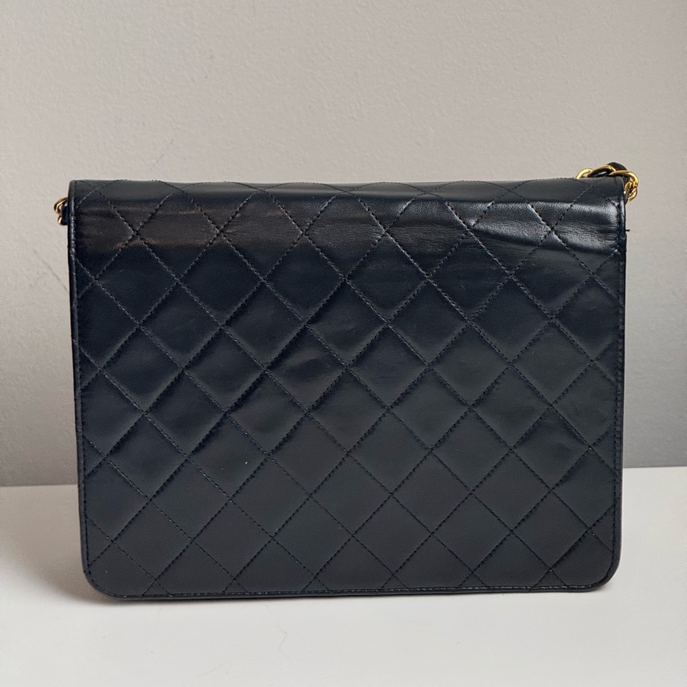 SOLD Chanel Vintage Single Flap Shoulder Bag - Picture 3 of 8